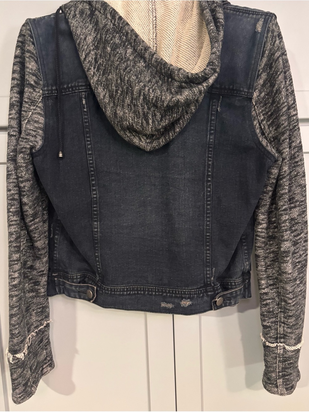Free People Denim Knit Sleeve Hooded Jacket Distressed Dark Wash Size L - Picture 5 of 9